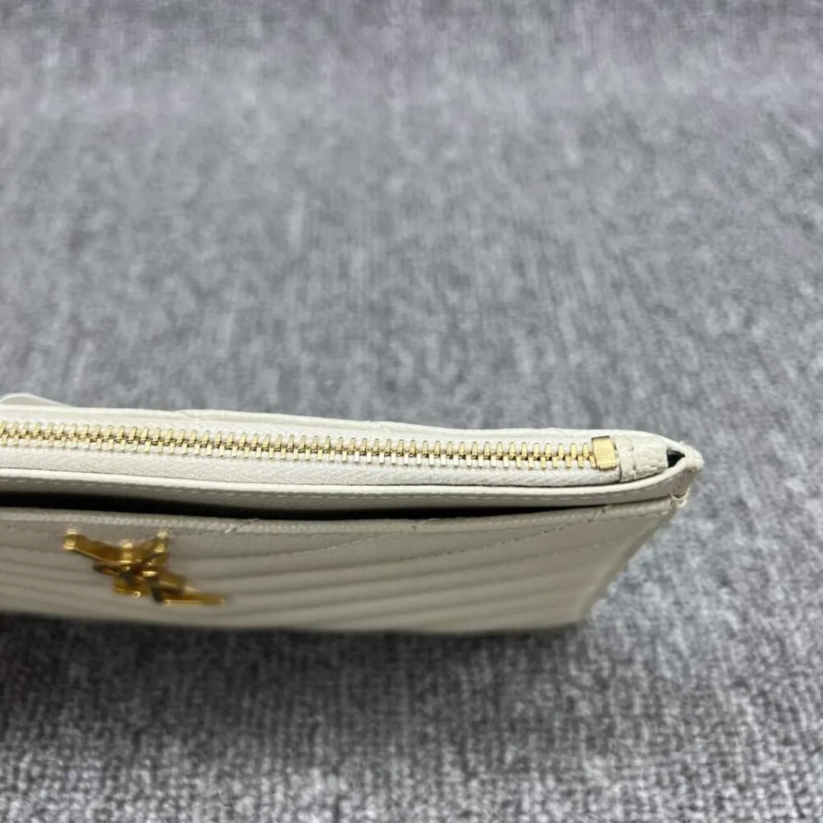 100% Authentic Saint Laurent Bill Pouch