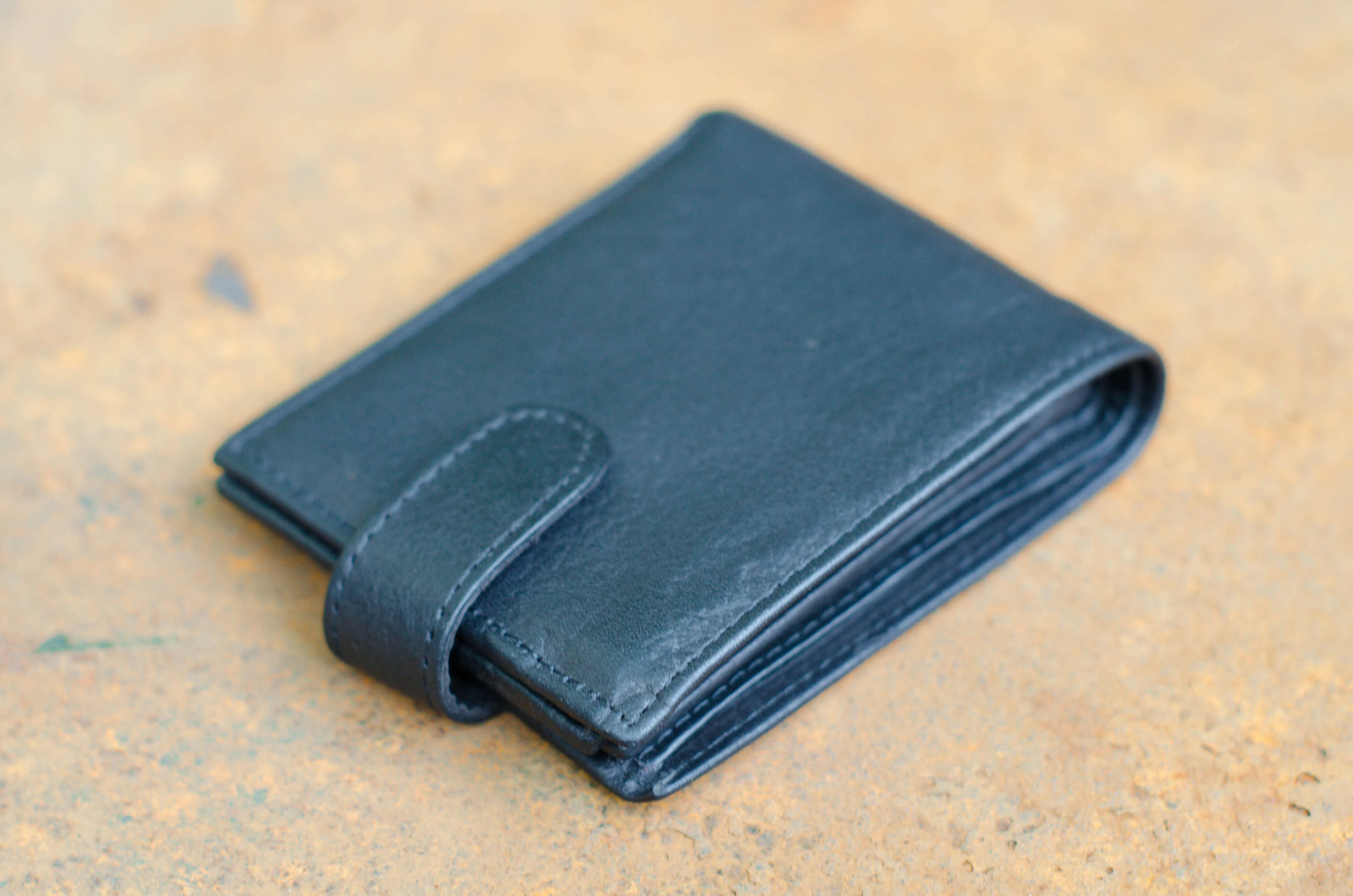 Black Leather Wallet Tri-Fold