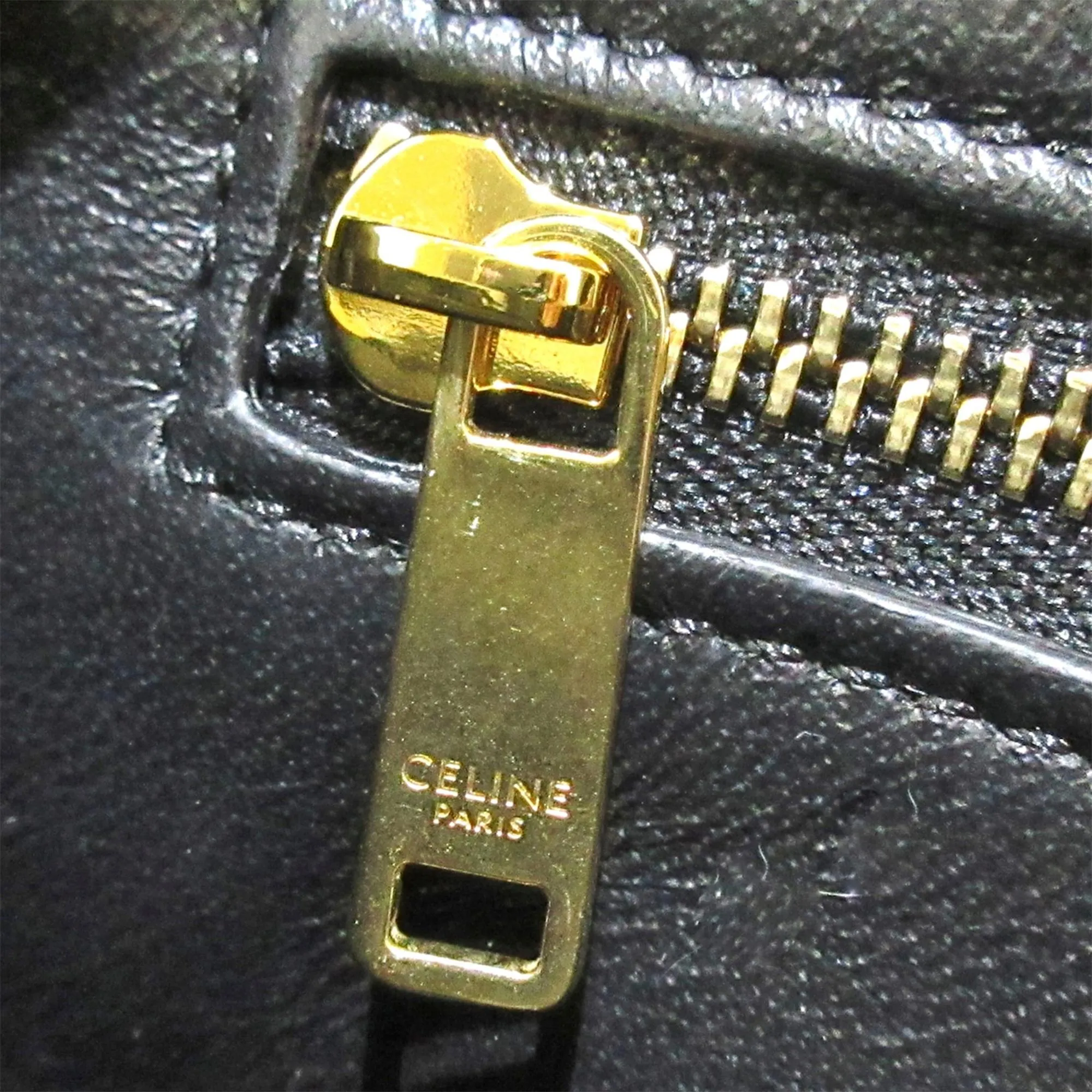 Celine C Bag Patent Leather Crossbody Bag (SHG-36200)