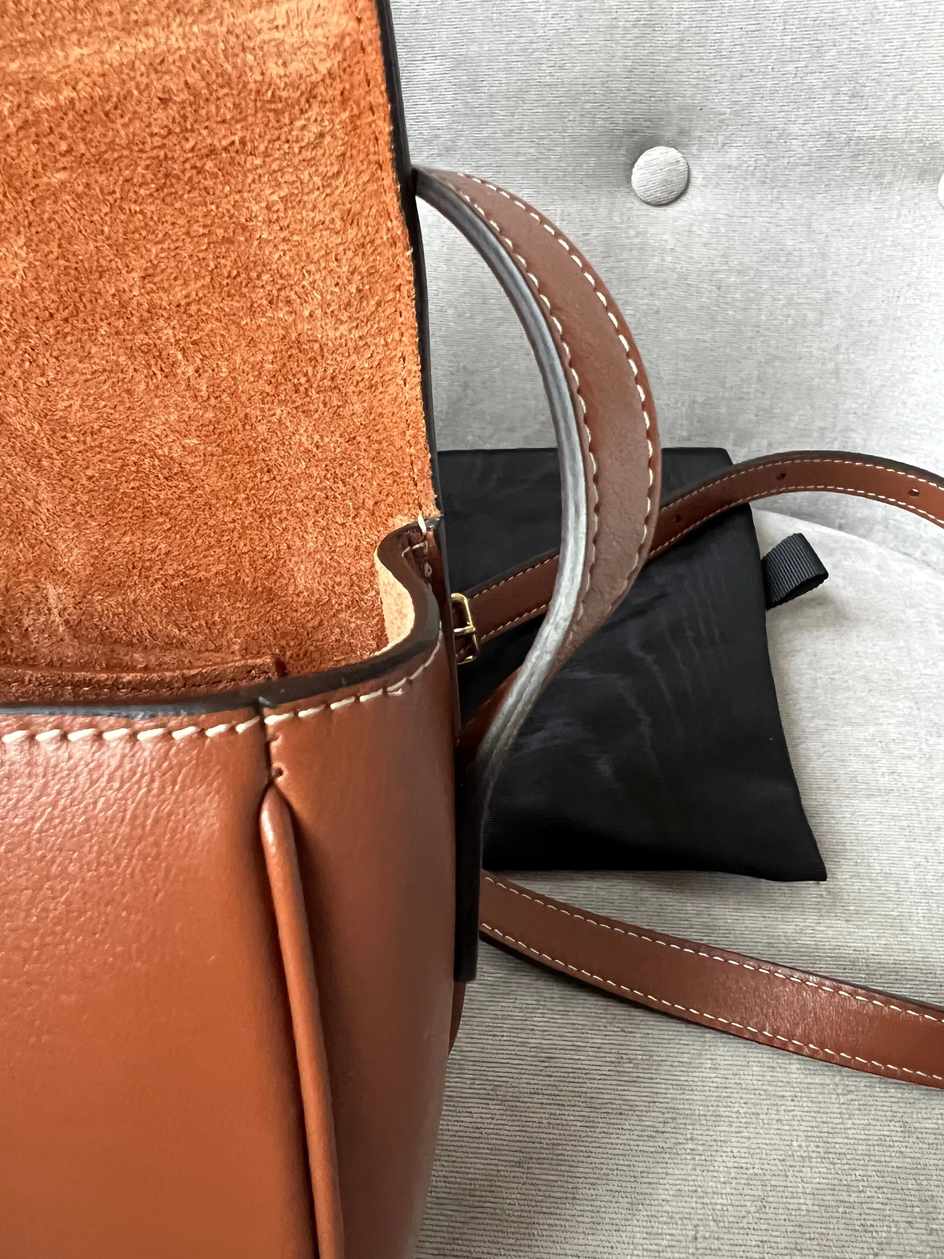 Celine Folco Cuir Triomphe in Smooth Calfsin (RRP £1830)