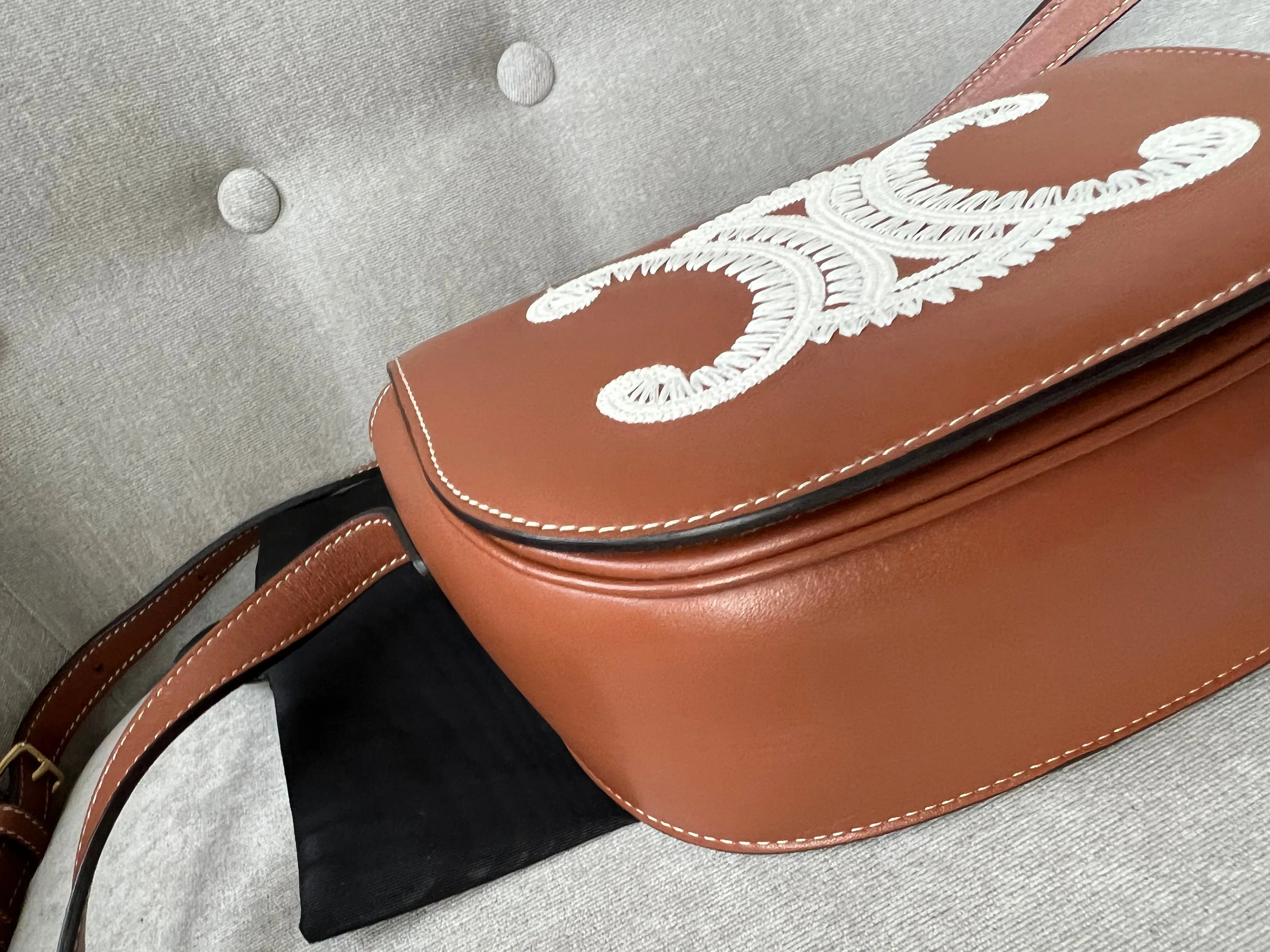 Celine Folco Cuir Triomphe in Smooth Calfsin (RRP £1830)