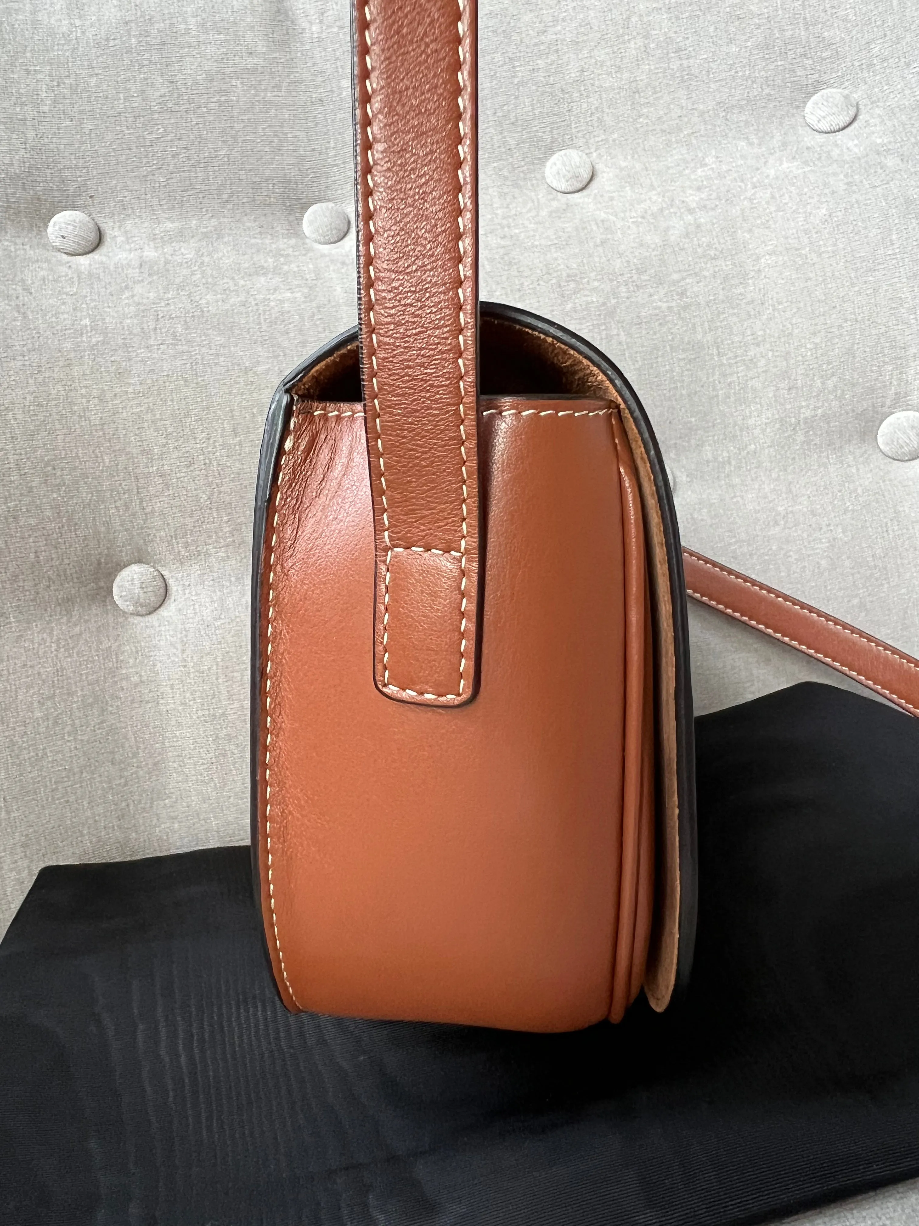 Celine Folco Cuir Triomphe in Smooth Calfsin (RRP £1830)