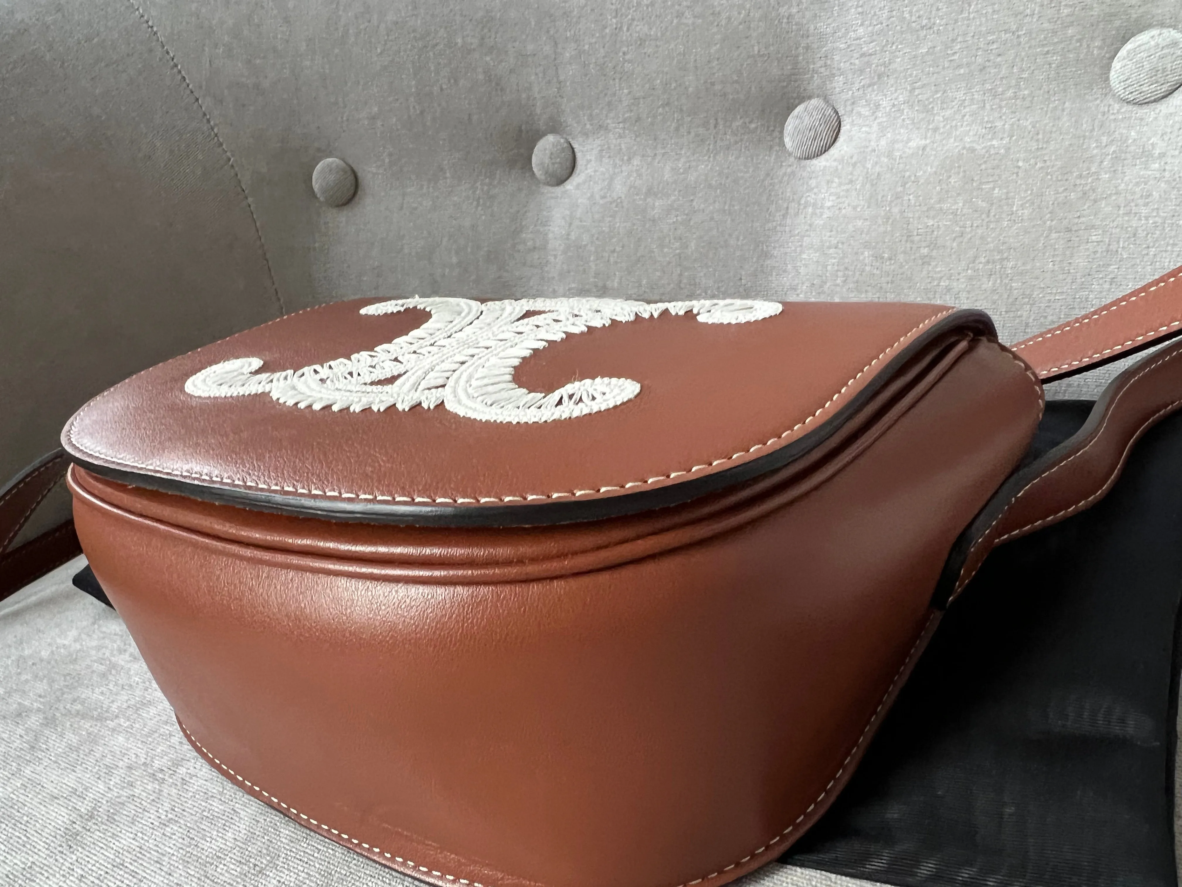Celine Folco Cuir Triomphe in Smooth Calfsin (RRP £1830)