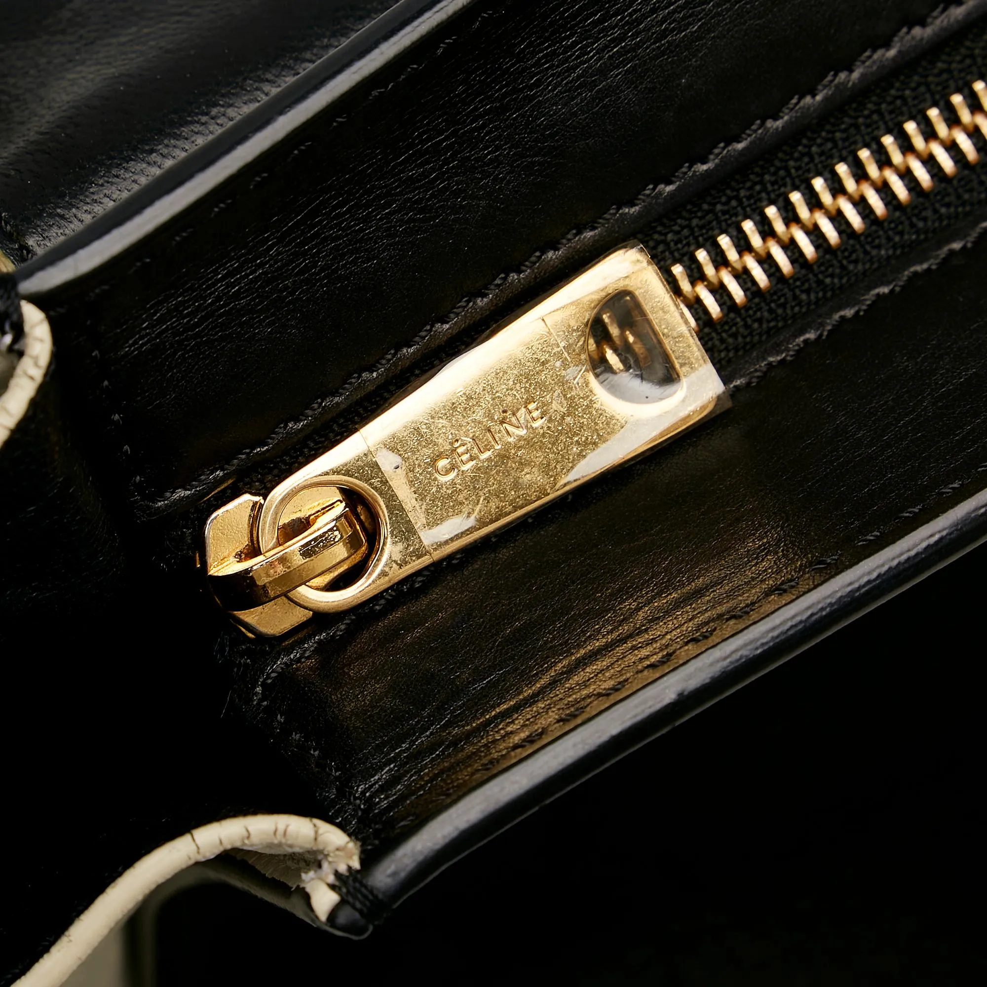 Celine Trapeze Tricolor Leather Satchel (SHG-uaApQA)