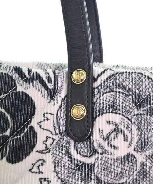 CHANEL Totes