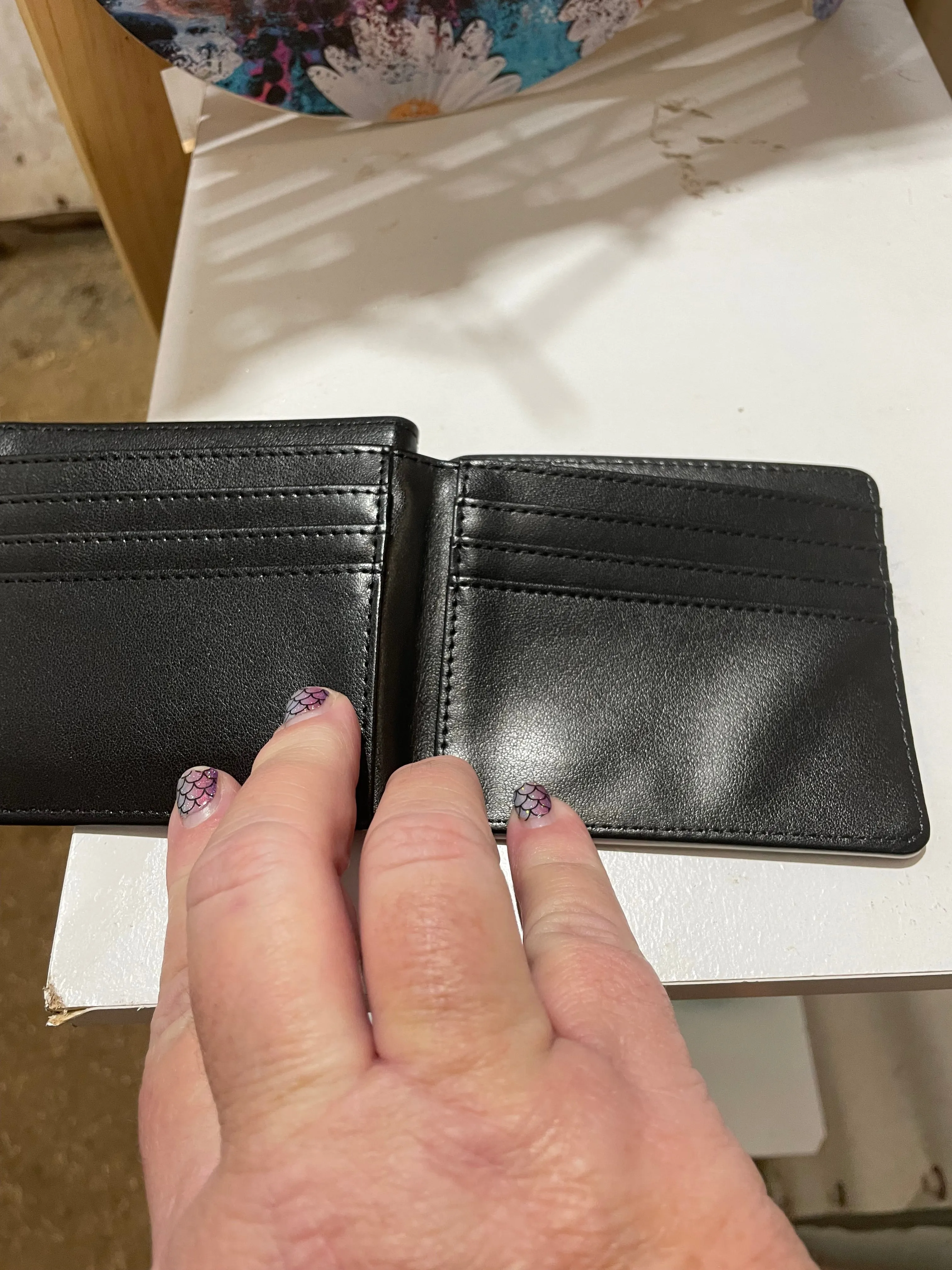 Deer wallet with flag