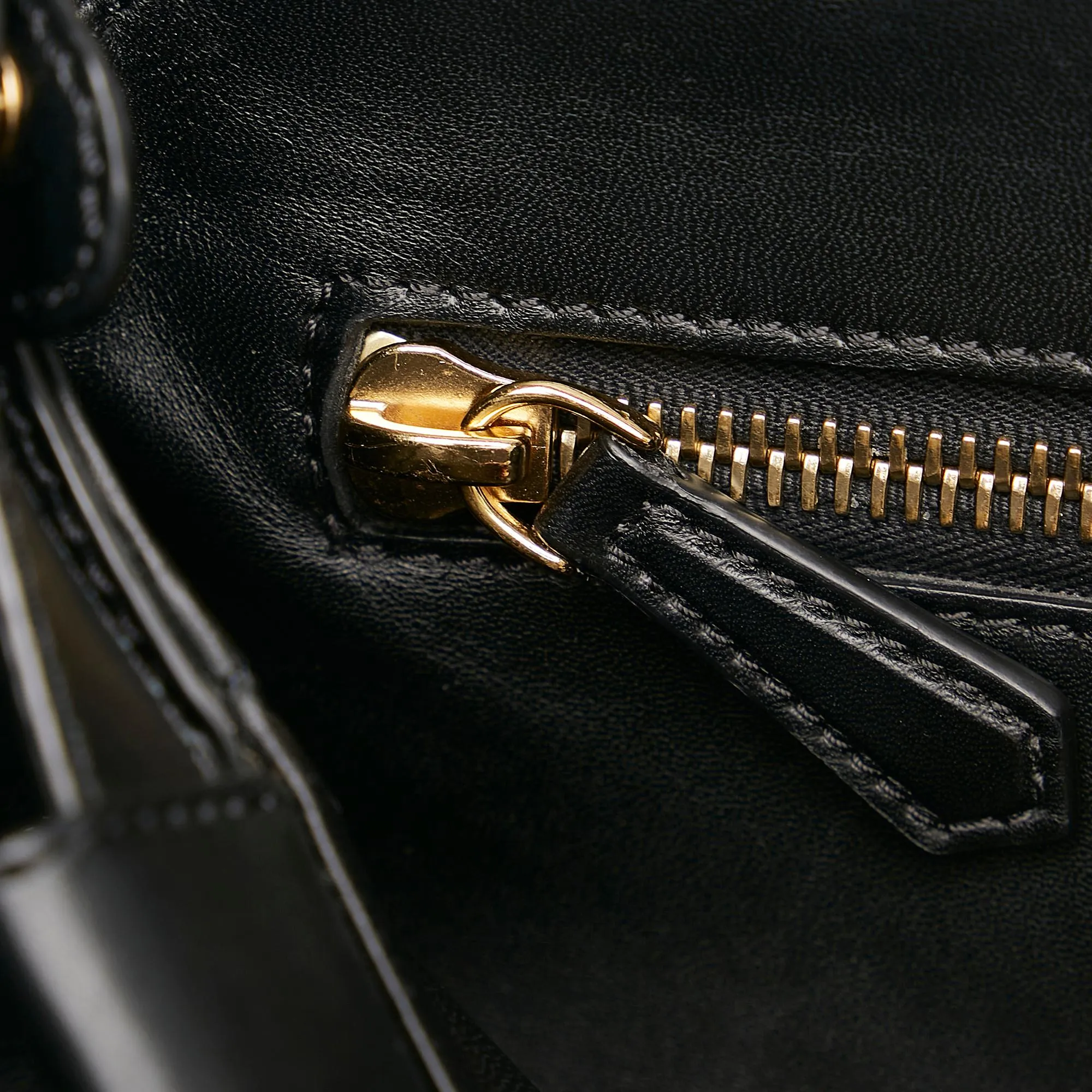 Fendi Medium Peekaboo Leather Satchel (SHG-34345)