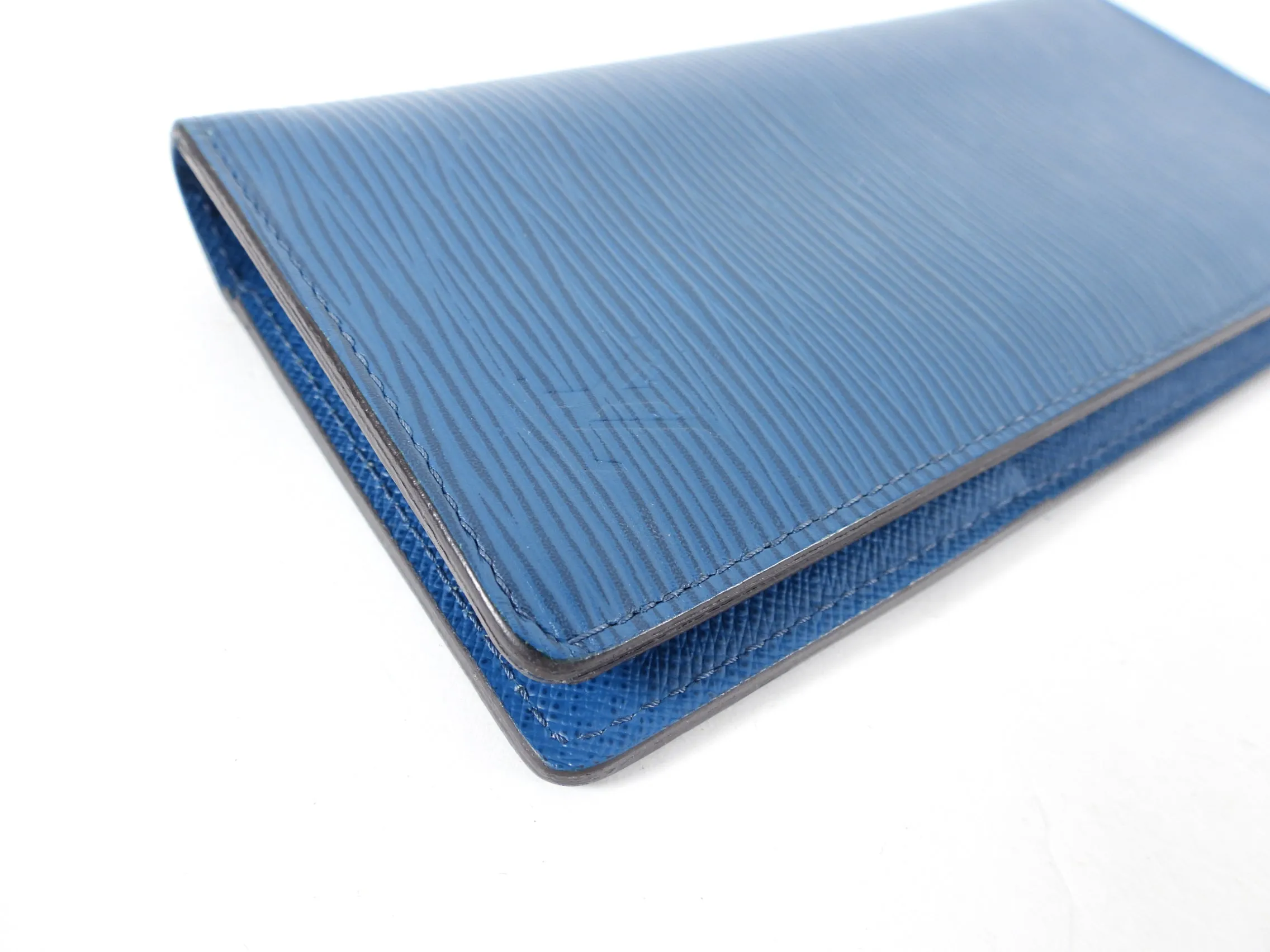 Louis Vuitton Blue Epi leather Brazza Bifold Long Wallet