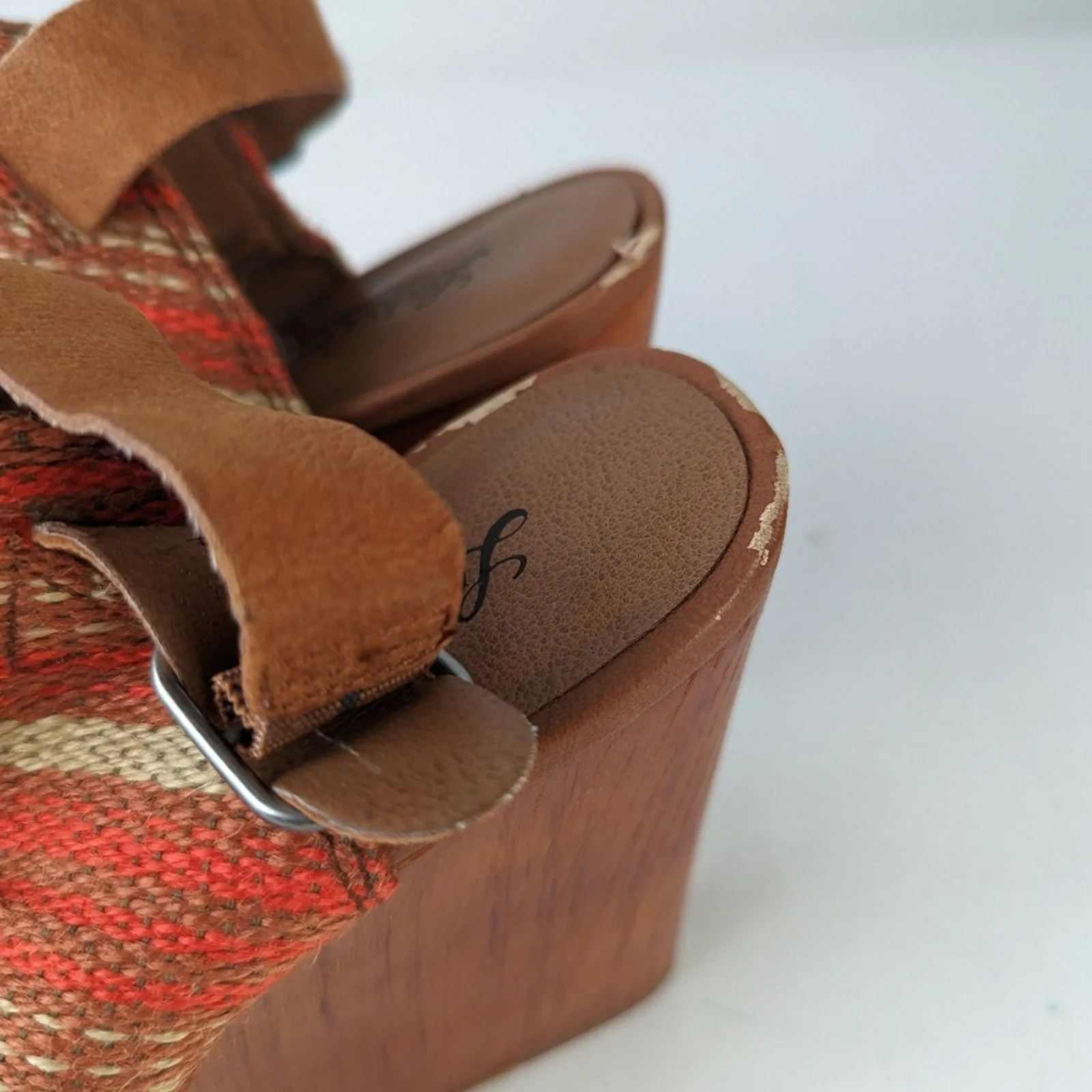 Lucky Brand Lapalona Wedge Sandals 8