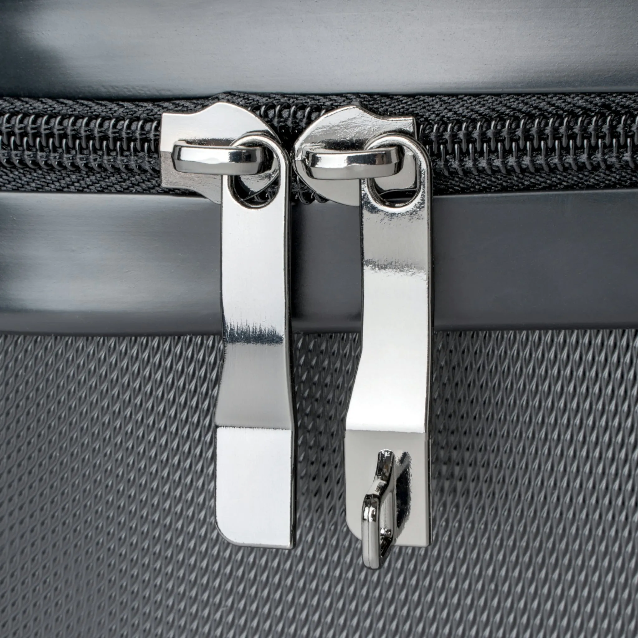 Suns Out Guns Out, Travel Unique suitcase
