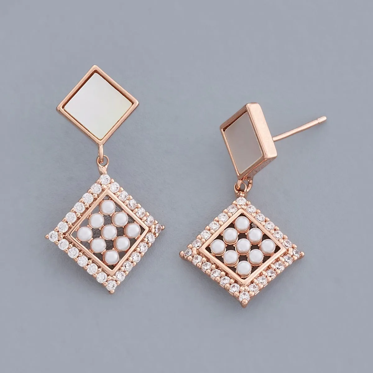 Trendy Earring 169171
