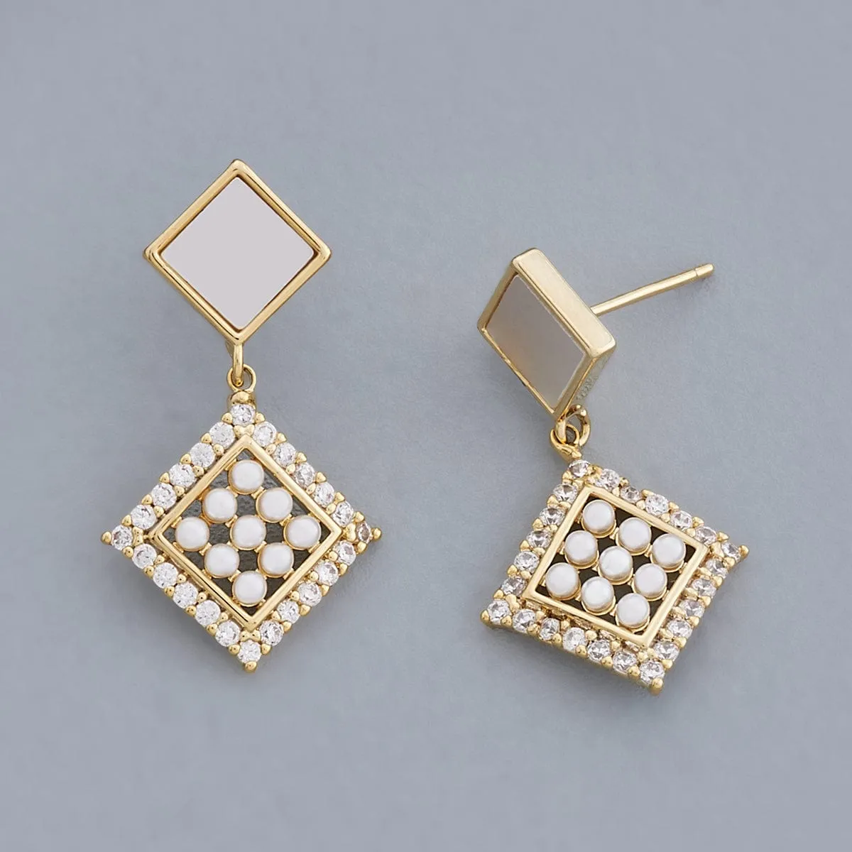 Trendy Earring 169171