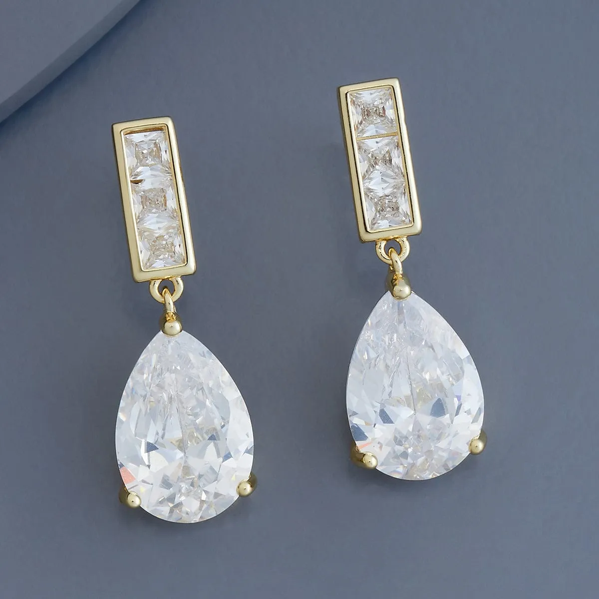 Trendy Earring 178786