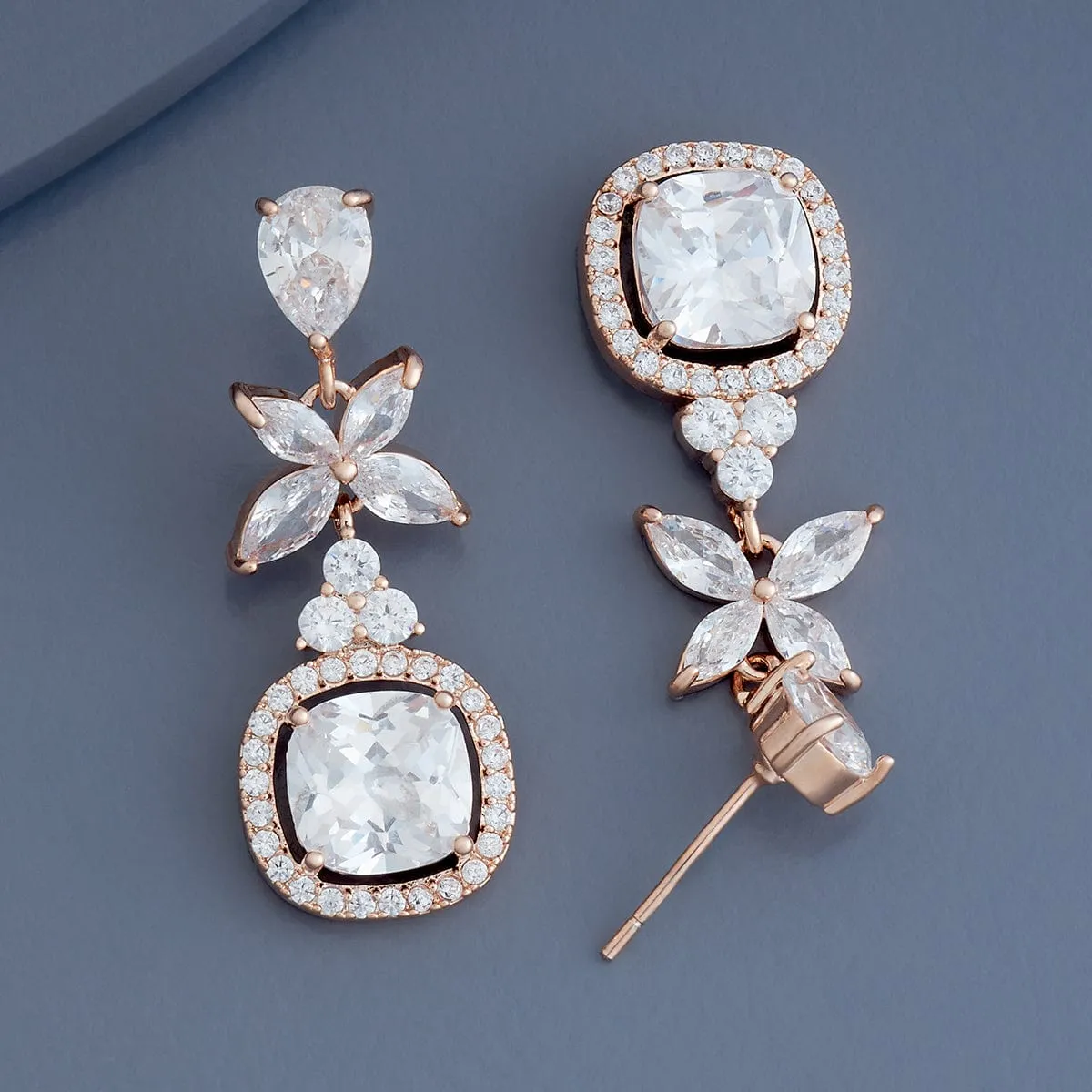 Trendy Earring 178896