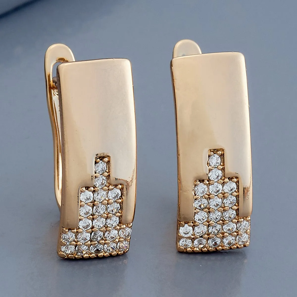 Trendy Earring 179387
