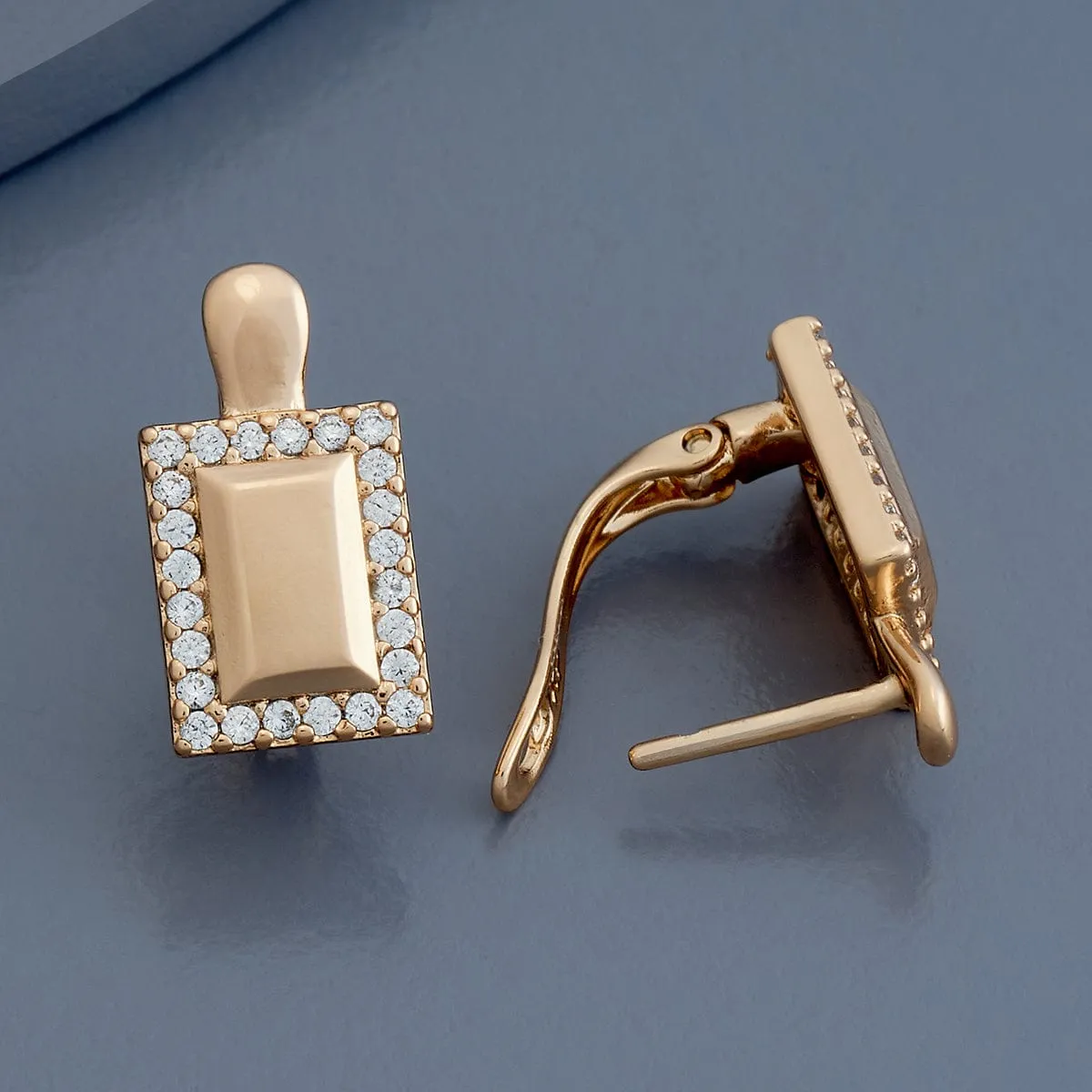 Trendy Earring 179426