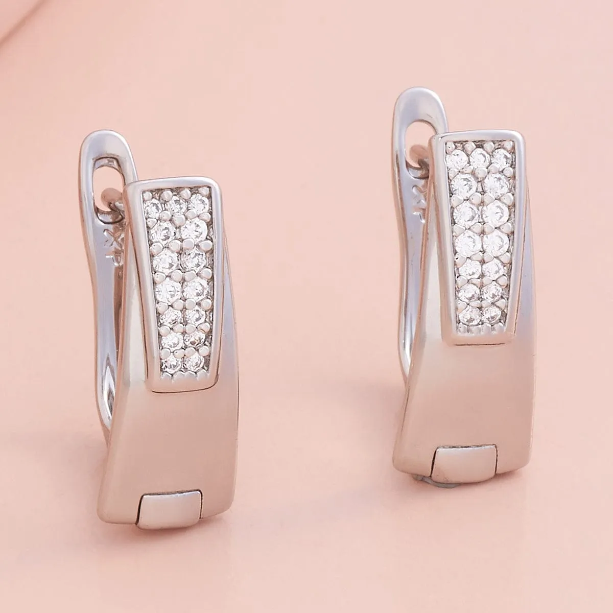 Trendy Earring 179633