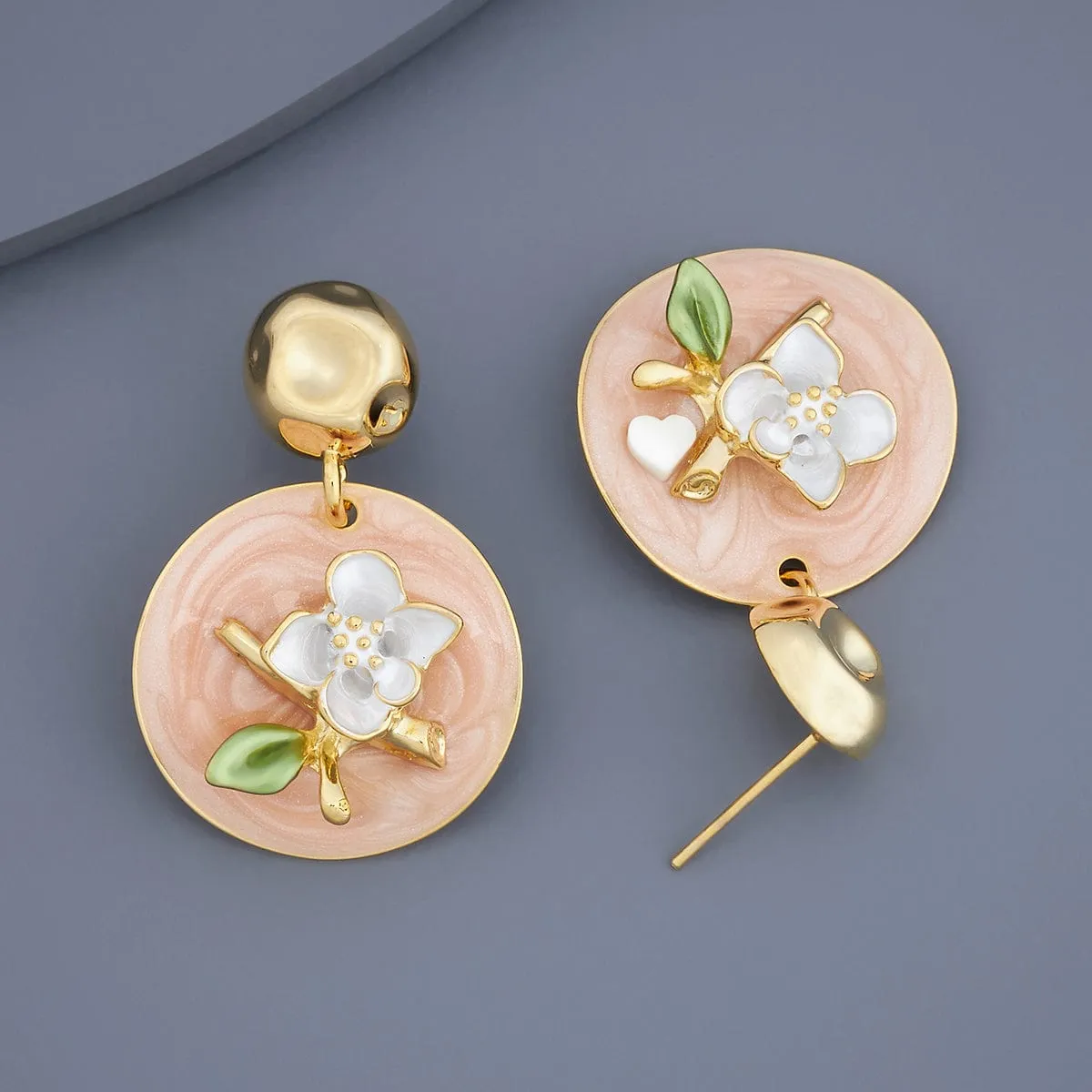 Trendy Earring 180159