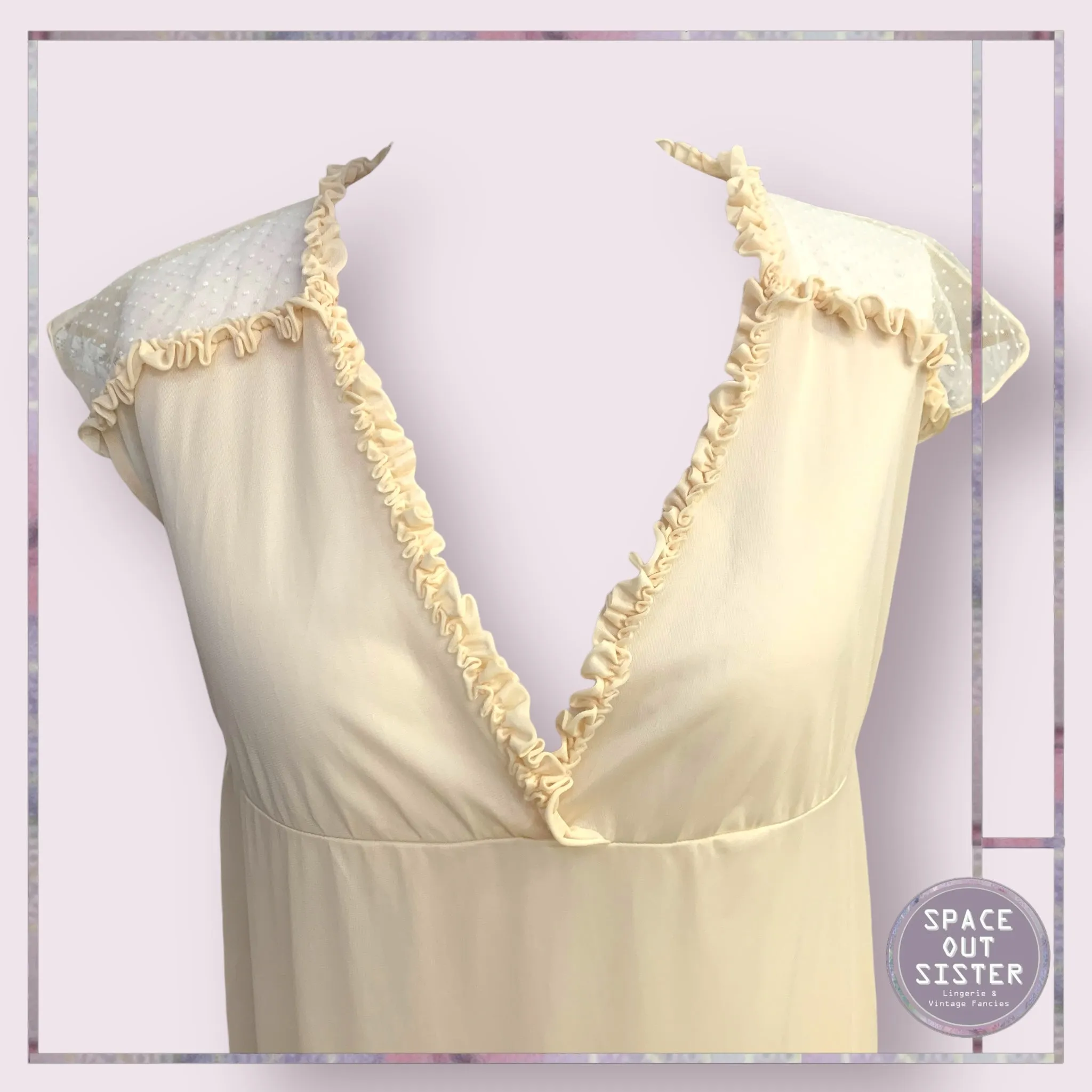 Vintage Polka Shoulder Ruffle Nightdress